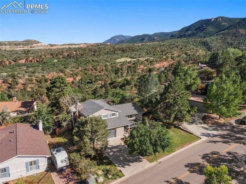 333 Crystal Hills Blvd, Manitou Springs, CO 80829