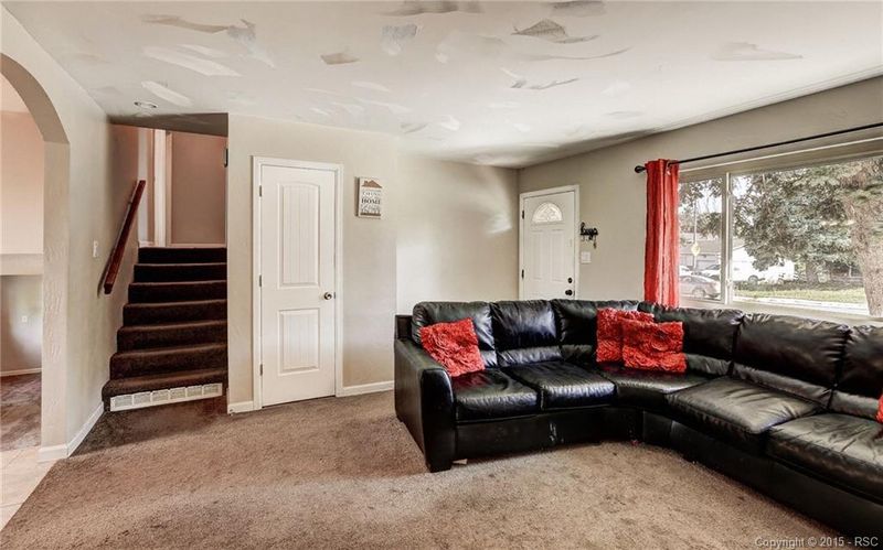 333 Longfellow Dr, Colorado Springs, CO 80910