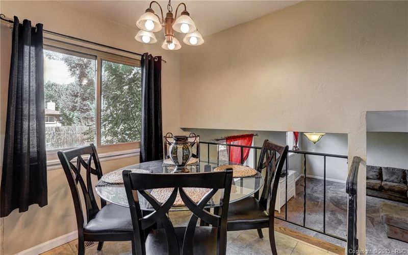 333 Longfellow Dr, Colorado Springs, CO 80910