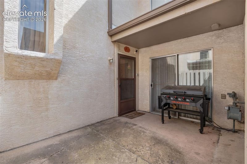 3330 Templeton Gap Rd #6, Colorado Springs, CO 80907