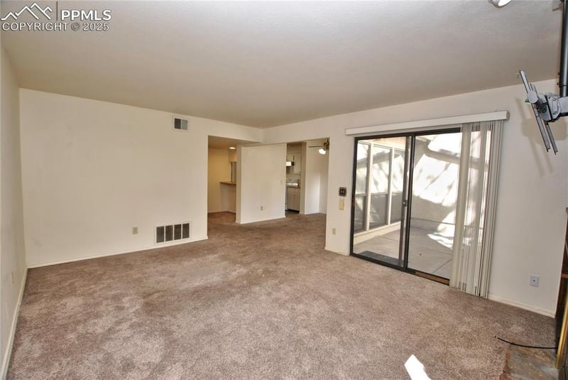 3330 Templeton Gap Rd #69, Colorado Springs, CO 80907