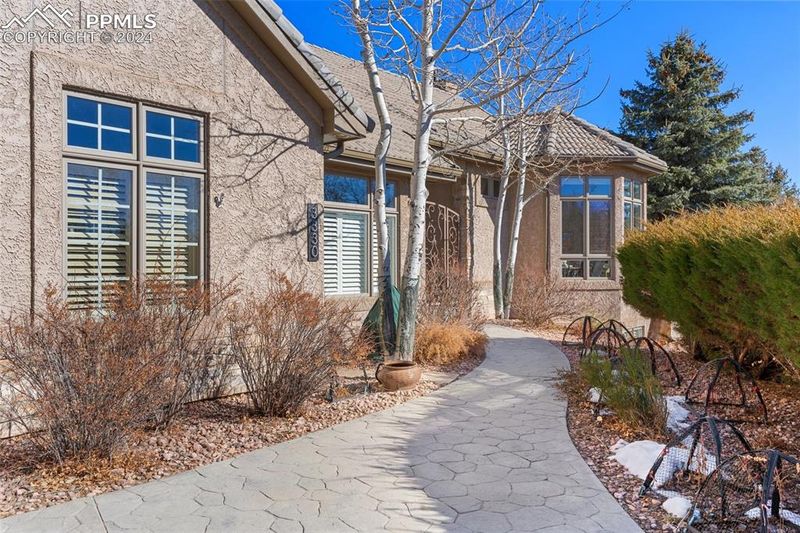 3330 W Woodmen Rd, Colorado Springs, CO 80919