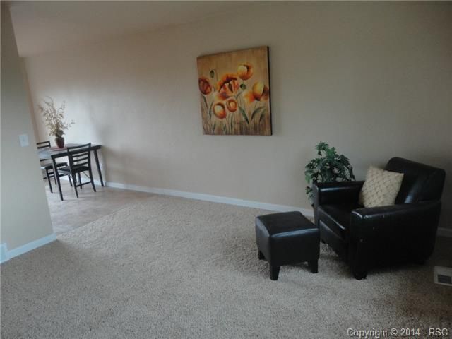 3335 Foxridge Dr, Colorado Springs, CO 80916