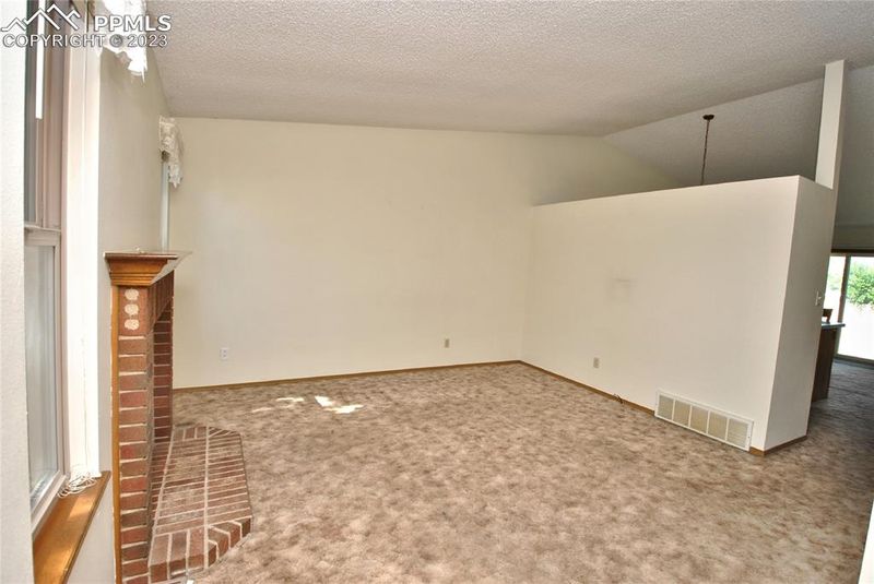 3340 Peartree Ct, Colorado Springs, CO 80907