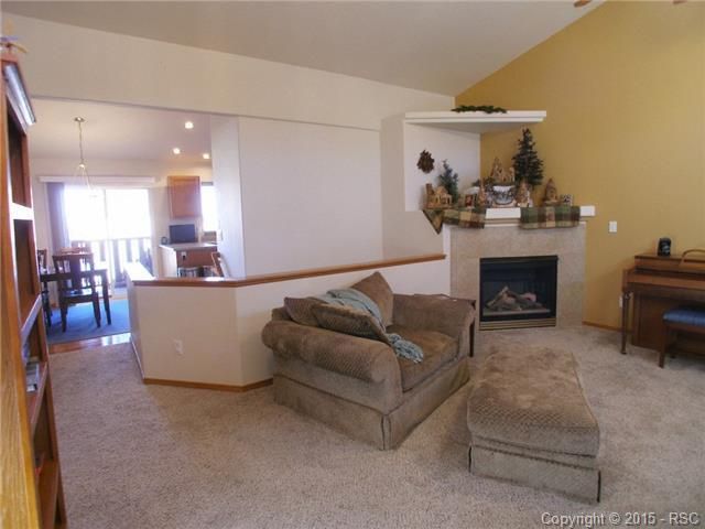 3343 Waverly Ln, Colorado Springs, CO 80922