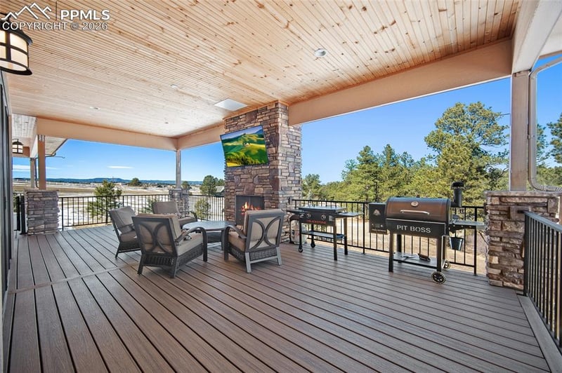 3345 Blue Heron Spring Ln, Colorado Springs, CO 80908