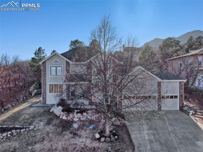 335 Cheshire Ct, Colorado Springs, CO 80906