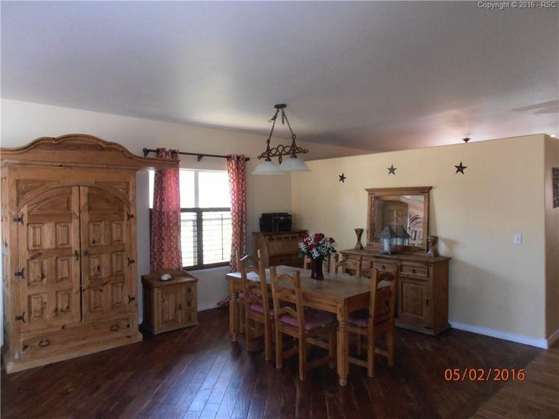 335 Cliff Falls Ct, Colorado Springs, CO 80919