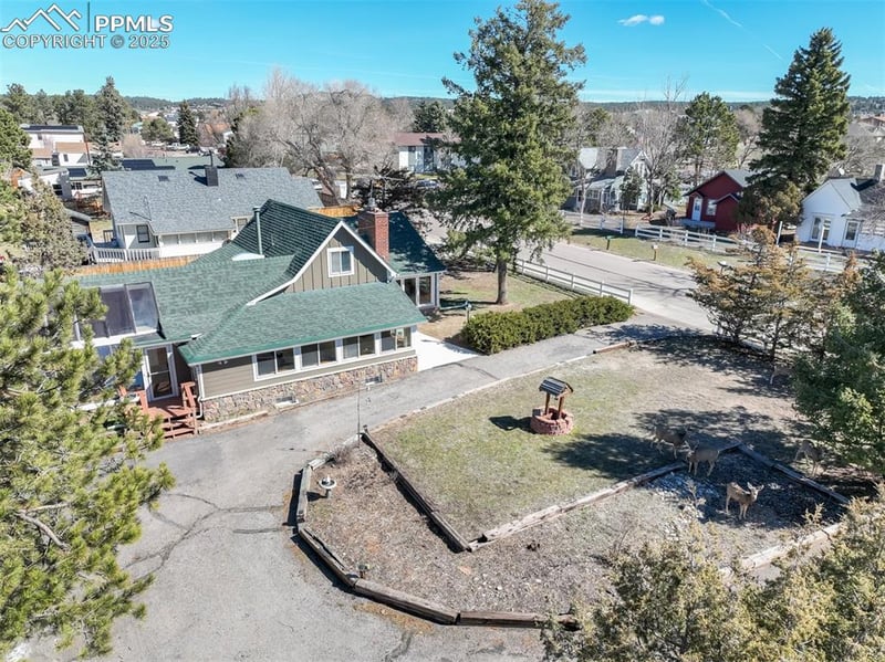 335 N Jefferson St, Colorado Springs, CO 80132