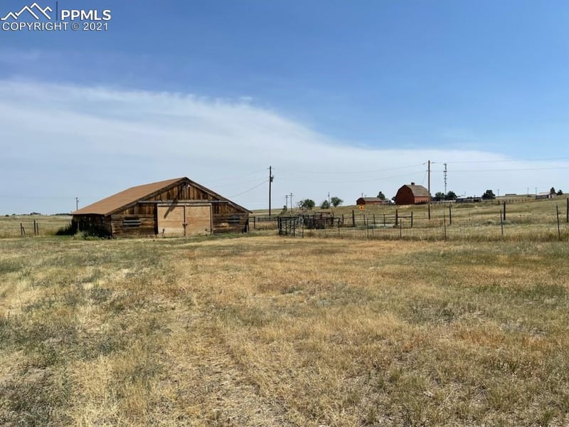 33601 County Road 25 Rd, Elizabeth, CO 80107