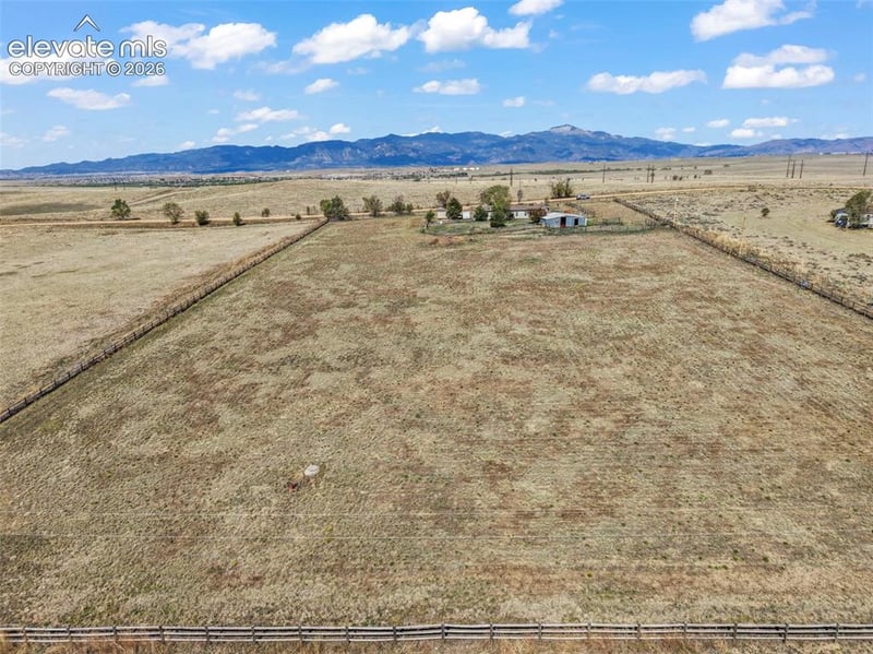 3365 Mockingbird Ln, Colorado Springs, CO 80929
