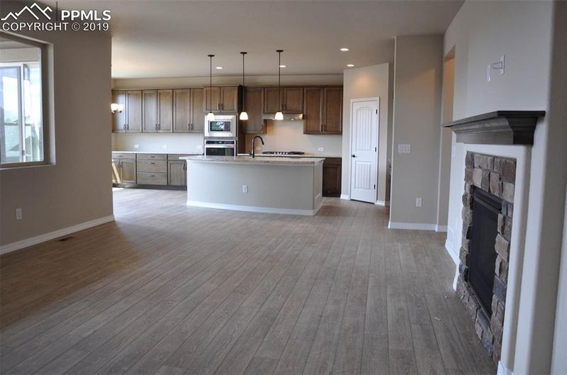 3365 Redcoat Ln, Colorado Springs, CO 80920
