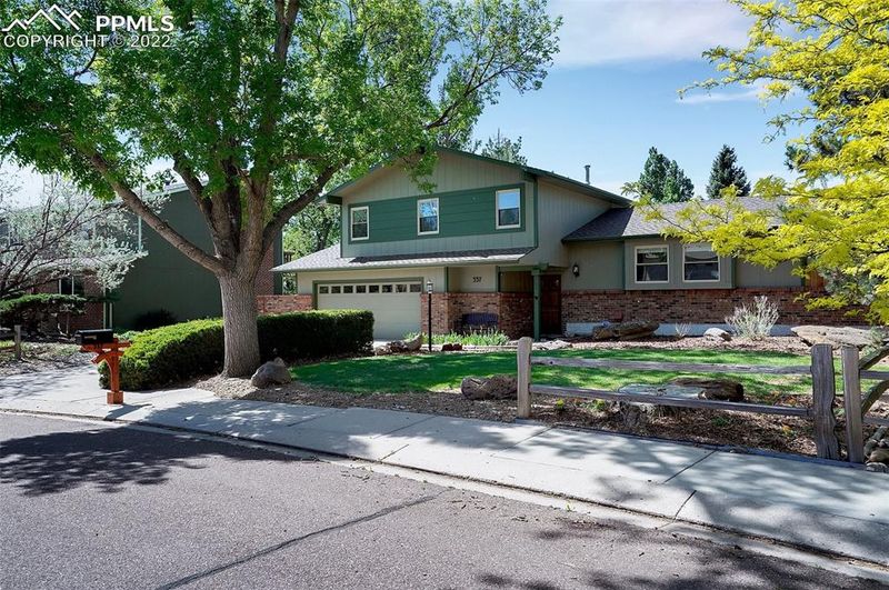 337 Silver Spring Ct, Colorado Springs, CO 80919