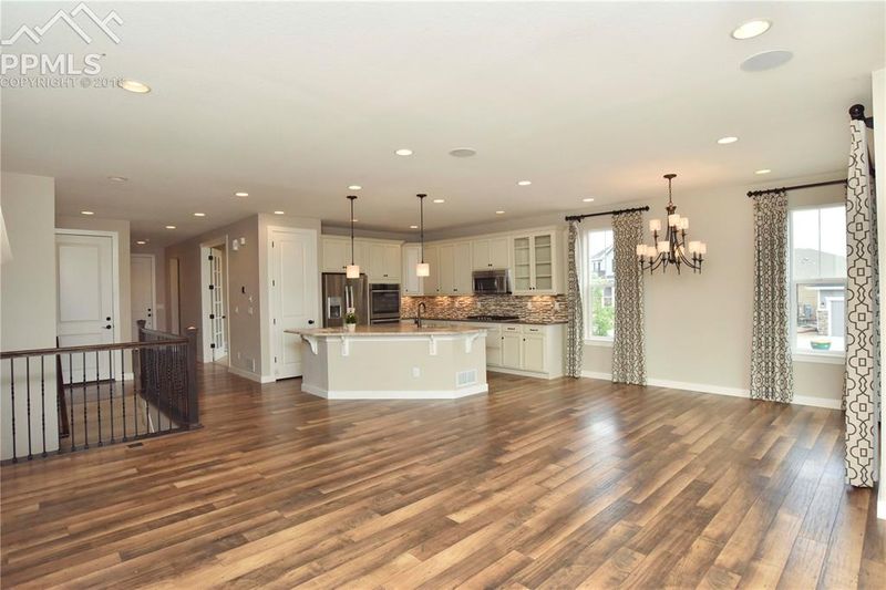 3375 Belltop Ct, Castle Rock, CO 80104