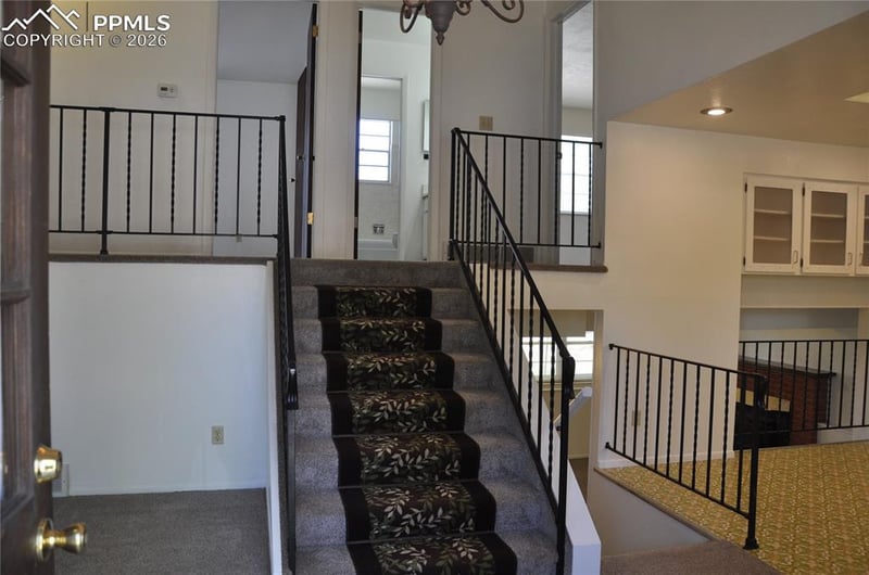 3375 El Canto Dr, Colorado Springs, CO 80918