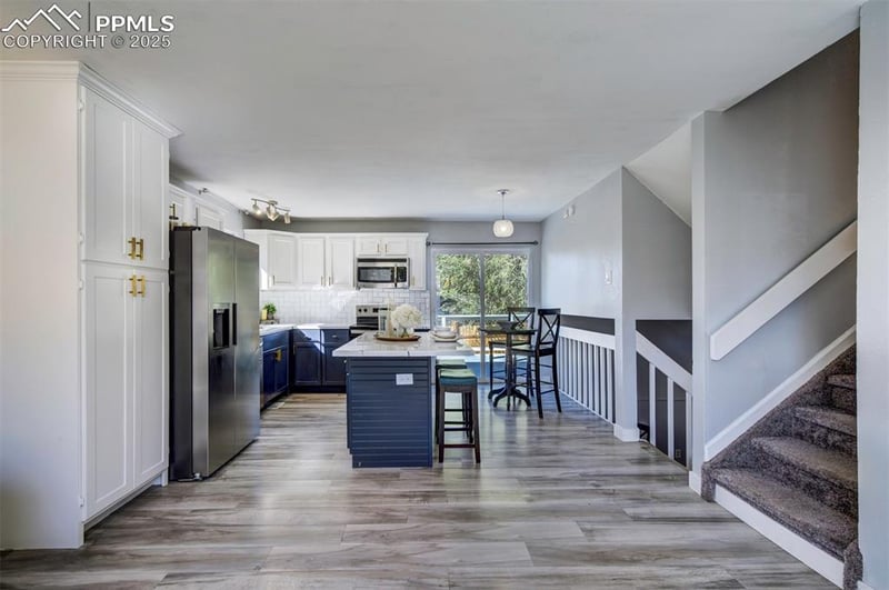 3378 Foxridge Dr, Colorado Springs, CO 80916