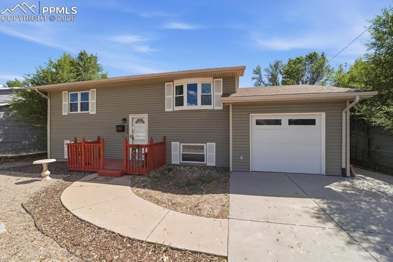 338 Iris Dr, Fountain, CO 80817