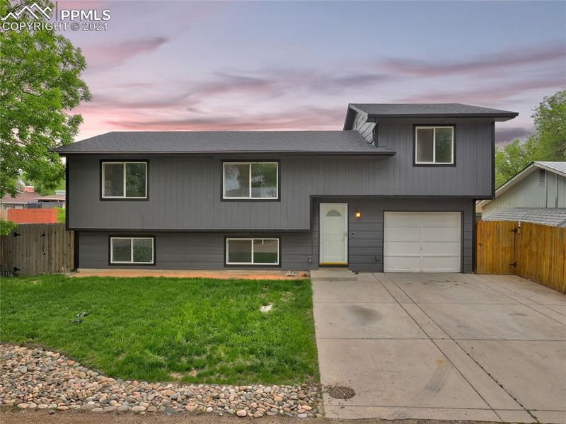 3396 Springnite Dr, Colorado Springs, CO 80916