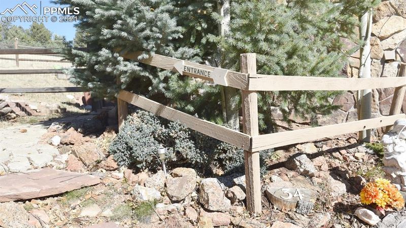 34 Beaver Lake Cir, Divide, CO 80814