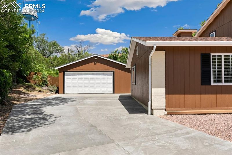 34 Minden Cir, Colorado Springs, CO 80906