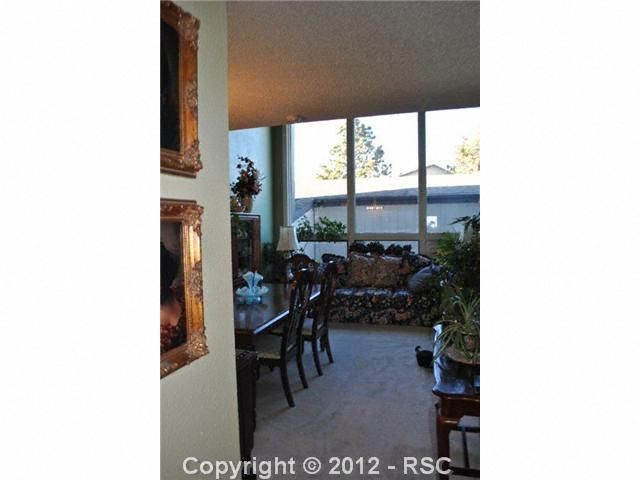 340 Raspberry Ln, Monument, CO 80132