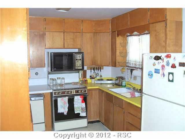 3407 Jon St, Colorado Springs, CO 80907