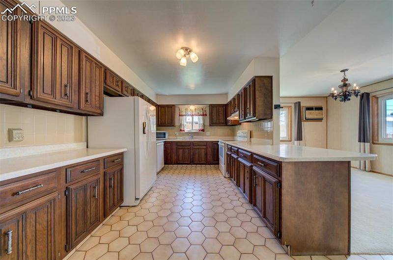 341 Everett Dr, Colorado Springs, CO 80911