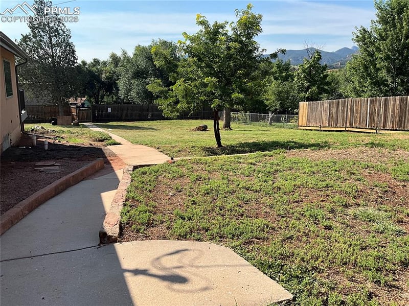 3410 Pikes Peak Ave, Colorado Springs, CO 80904