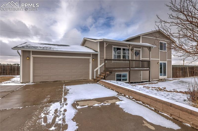 34121 Overland Loop, Elizabeth, CO 80107
