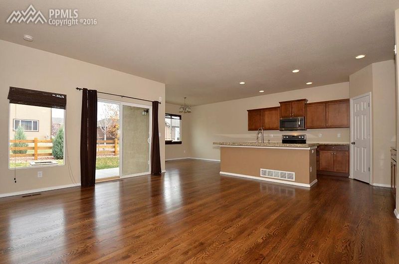 3413 Spitfire Dr, Colorado Springs, CO 80911