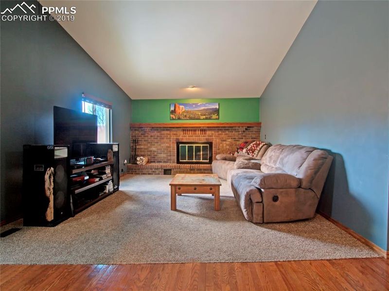 3415 Monarch Pass Dr, Colorado Springs, CO 80917