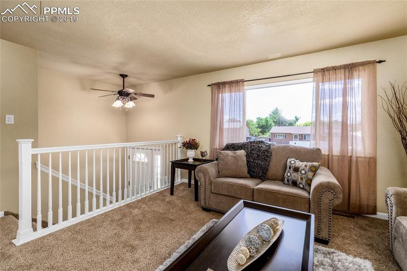 3417 Fairfield Ln, Pueblo, CO 81005