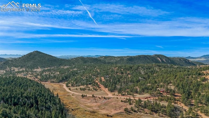 342 Vivenda Rd, Cripple Creek, CO 80813