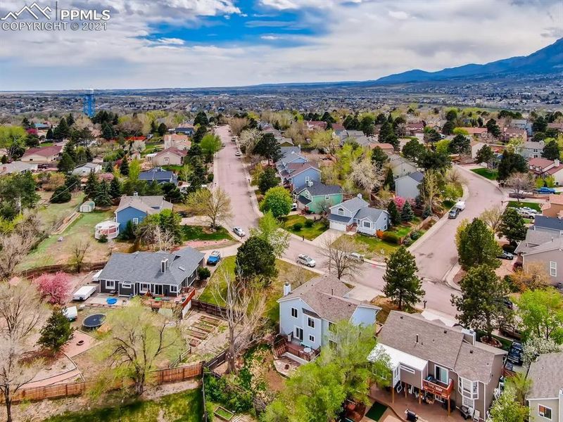 3435 Hickory Hill Dr, Colorado Springs, CO 80906