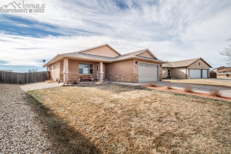3436 Pheasant Ln, Pueblo, CO 81005