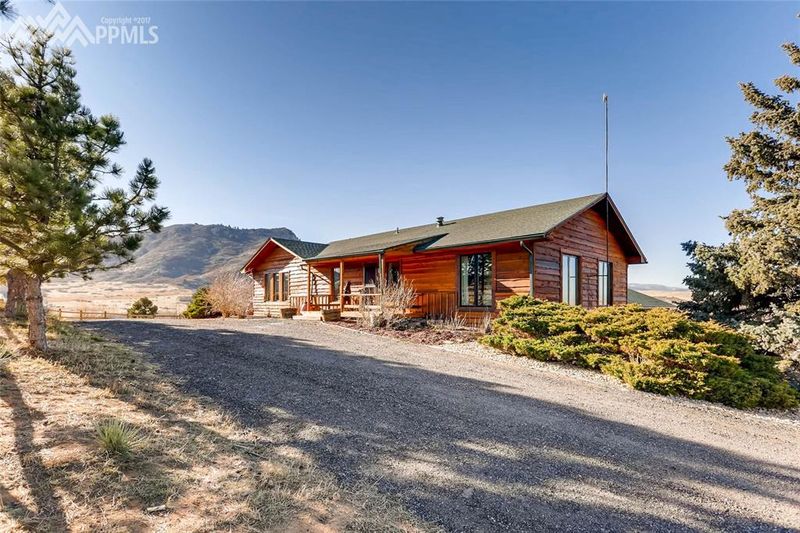 3439 Winnebago Dr, Sedalia, CO 80135