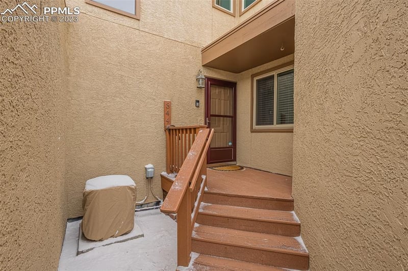 344 Mission Hill Way, Colorado Springs, CO 80921