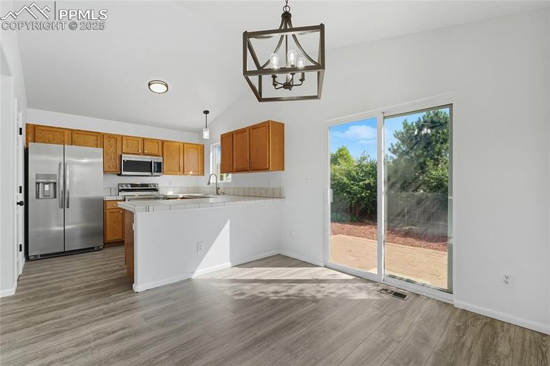 3441 Kestrel Dr, Colorado Springs, CO 80916