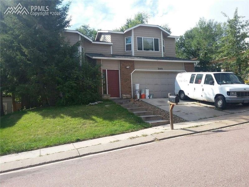 3445 Cedarlawn Dr, Colorado Springs, CO 80918