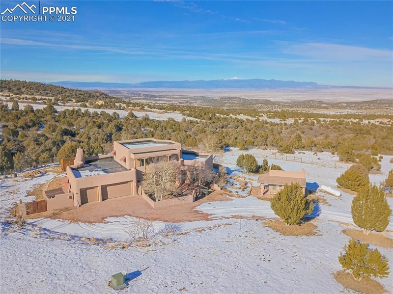 3449 Vaughn View Dr, Pueblo, CO 81005