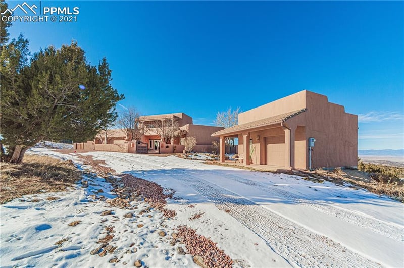 3449 Vaughn View Dr, Pueblo, CO 81005
