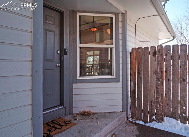 345 Dix Cir, Colorado Springs, CO 80911