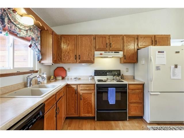 345 Wuthering Heights Dr, Colorado Springs, CO 80921