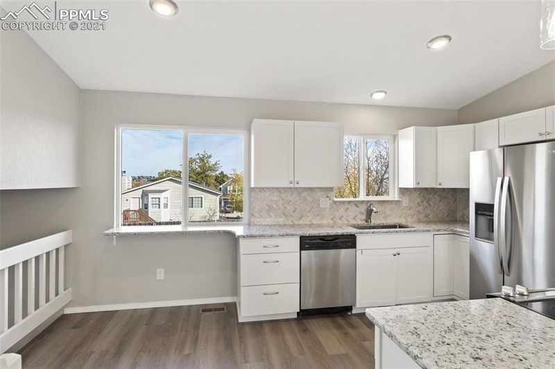 3450 Mountainside Dr, Colorado Springs, CO 80918