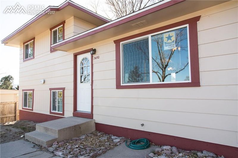 3450 Oro Blanco Dr, Colorado Springs, CO 80917