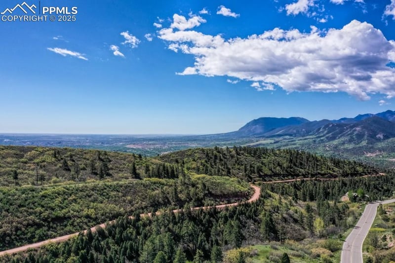 3455 Black Canyon Rd, Colorado Springs, CO 80904