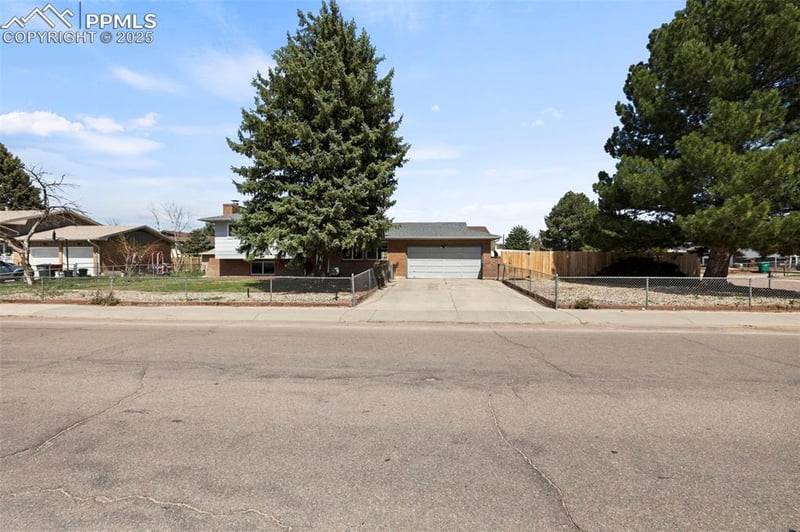 347 Harvard St, Colorado Springs, CO 80911