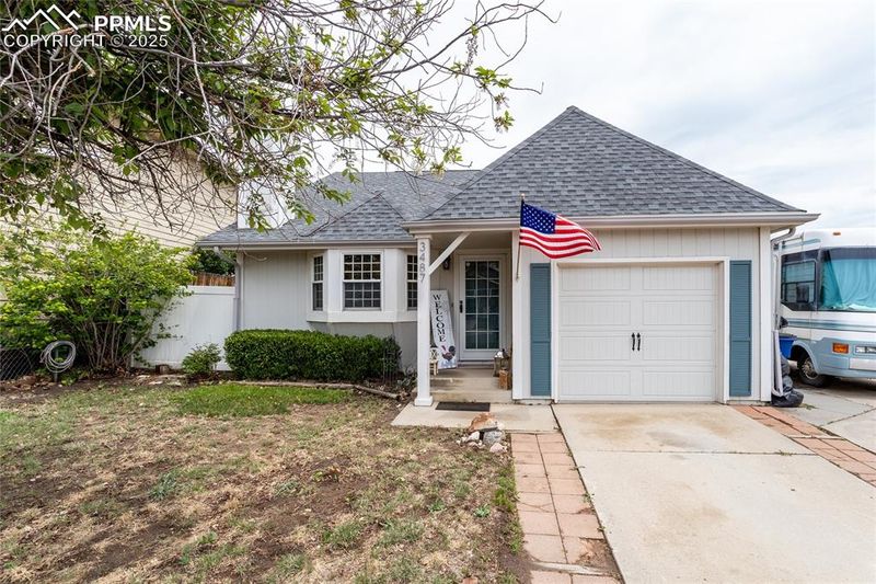 3487 Foxridge Dr, Colorado Springs, CO 80916