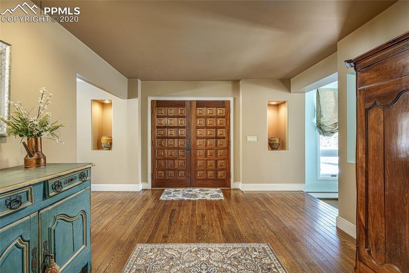 35 Elm Ave, Colorado Springs, CO 80906