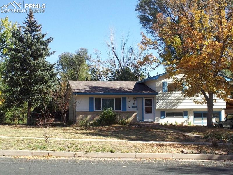 35 S Hayman Ave, Colorado Springs, CO 80910